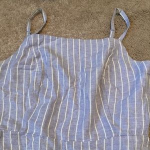 Seersucker Jumpsuit worn once 7/8 length, pockets